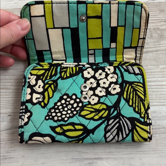 Vera Bradley Teal Blue Green Floral Trifold Wallet Snap Closure AUTHENTIC - Picture 5 of 10